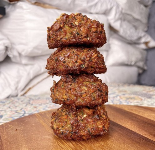 6 Fried Falafels & Tahini Sauce